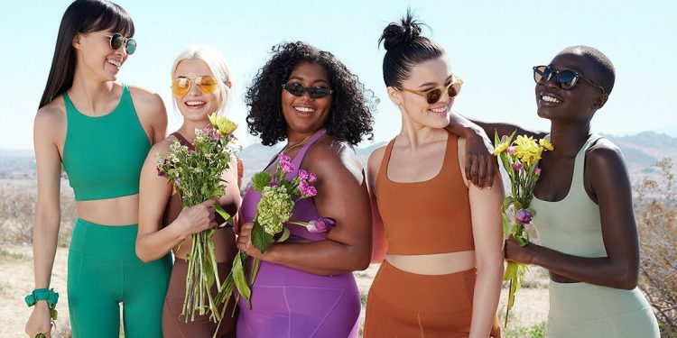 1598503202099_Girlfriend-sportswear.jpg | TheHomeGround Asia The Hottest Activewear Trends for Women in 2020