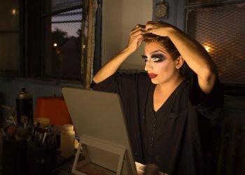 Hurricane Bianca (2016): A Witty Comedy for Drag Race Fans