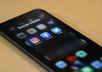 Google, Facebook and Twitter Unveil New App Functions