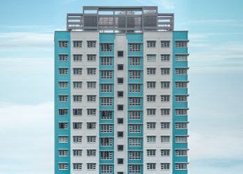 HDB Owners Pressured Into Selling by Property Investment Educators