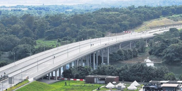 LTA Announces Opening of New Slip Road Connecting Lorong Halus to TPE