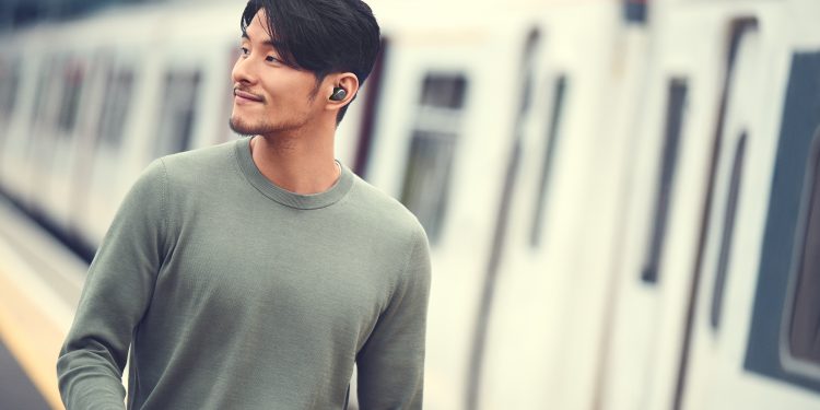 1605682652668_Jabra_Elite_85t_Titanium_Black_Male_Support_Train_Station_Medium.jpg | TheHomeGround Asia Jabra Launches the Elite 85t with Dedicated Active Noise Cancellation Technology