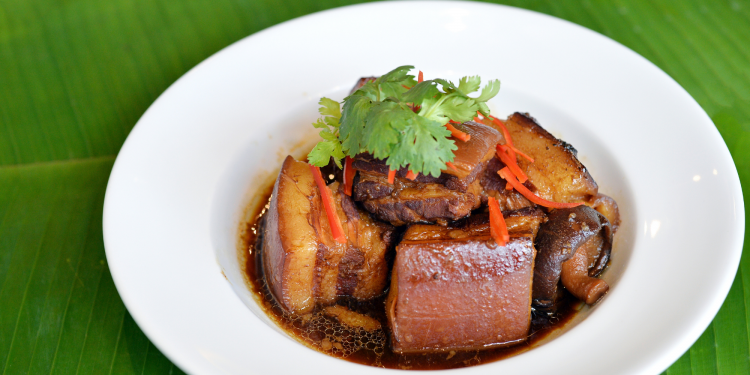 1607886878144_babi_pongteh.png | TheHomeGround Asia Babi Pongteh Over FaceTime: How COVID-19 Taught Me How to Cook My Favourite Dish