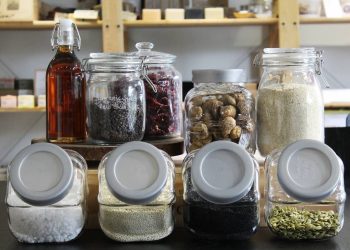 6 Simple Ways To Make Your Lifestyle More Eco-friendly For A Greener 2021