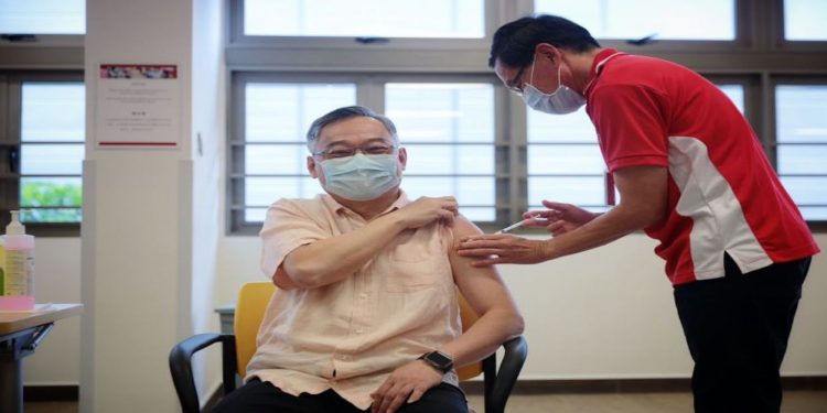 1610602259036_dw-gky-vaccination-210113.jpg | TheHomeGround Asia COVID-19 Updates: Vaccinations, Disruptions to SG Supply Chain, UK Virus Variant