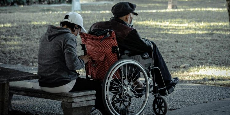 1614843841473_Dementia1280X626.jpg | TheHomeGround Asia Students to Design Tracking Device for Dementia Patients