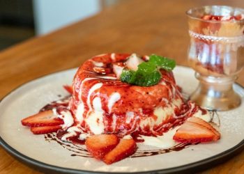 Kafe Kakis: Your guide to the East