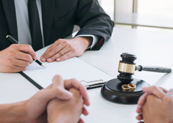 When things fall apart: Red flags in a failing marriage