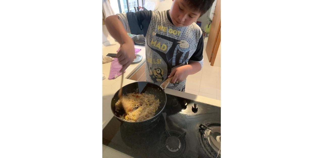 Annual Leave Ethan making fried rice