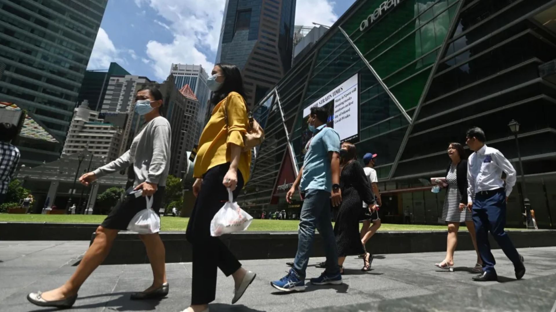 High inflation and economic uncertainty: How Singapore Boomers and Zoomers cope