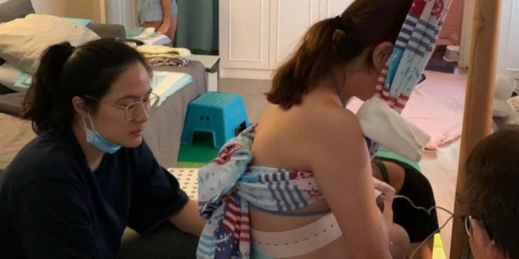 The unsung people supporting mothers