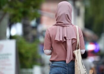 Tudung Policy Change: Without Ground Pressure and Alternative Voices, Would Progress in Singapore Have Come?