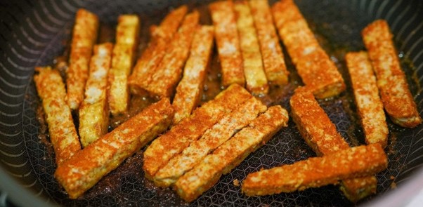 Earth Day Diaries: frying tempeh