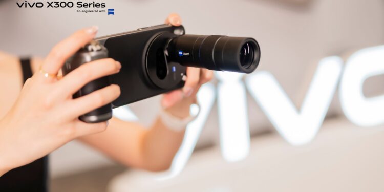 Through the Looking Glass: Vivo’s X300 Series Brings ZEISS Magic to Singapore Smartphones